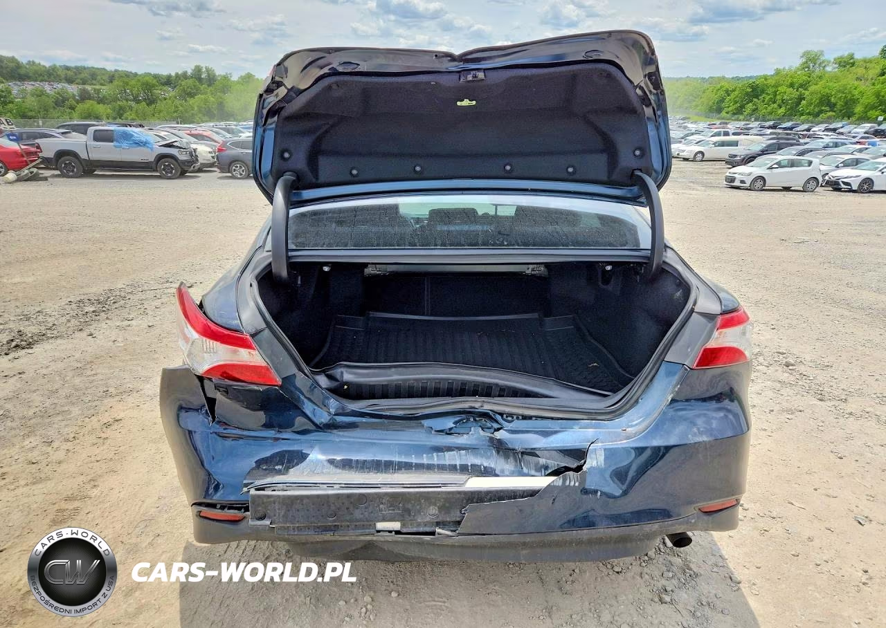 2019 Toyota Camry Le VIN:4T1B11HK4KU780738 - 6