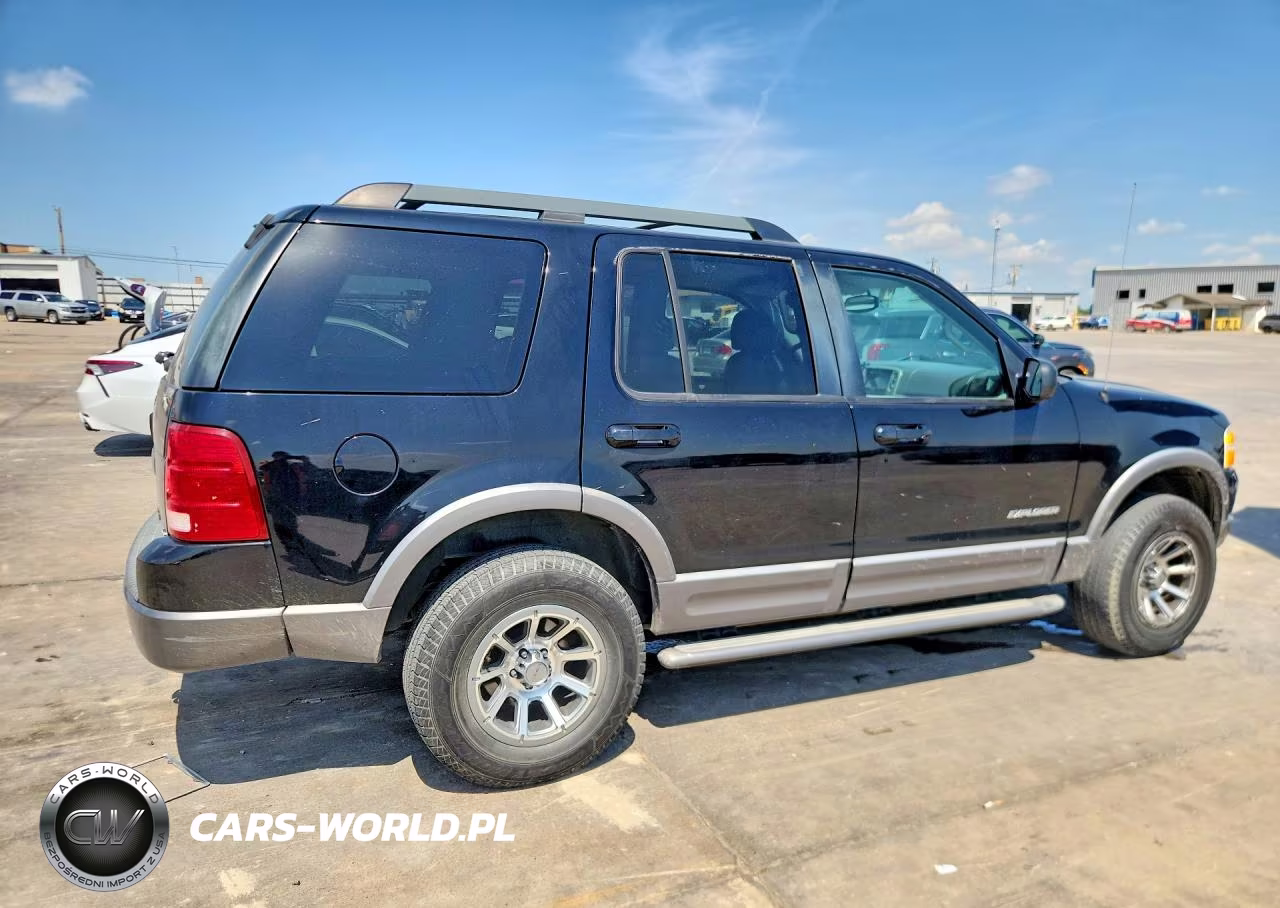 2005 Ford Explorer Xlt VIN:1FMZU63K85UA15773 - 3