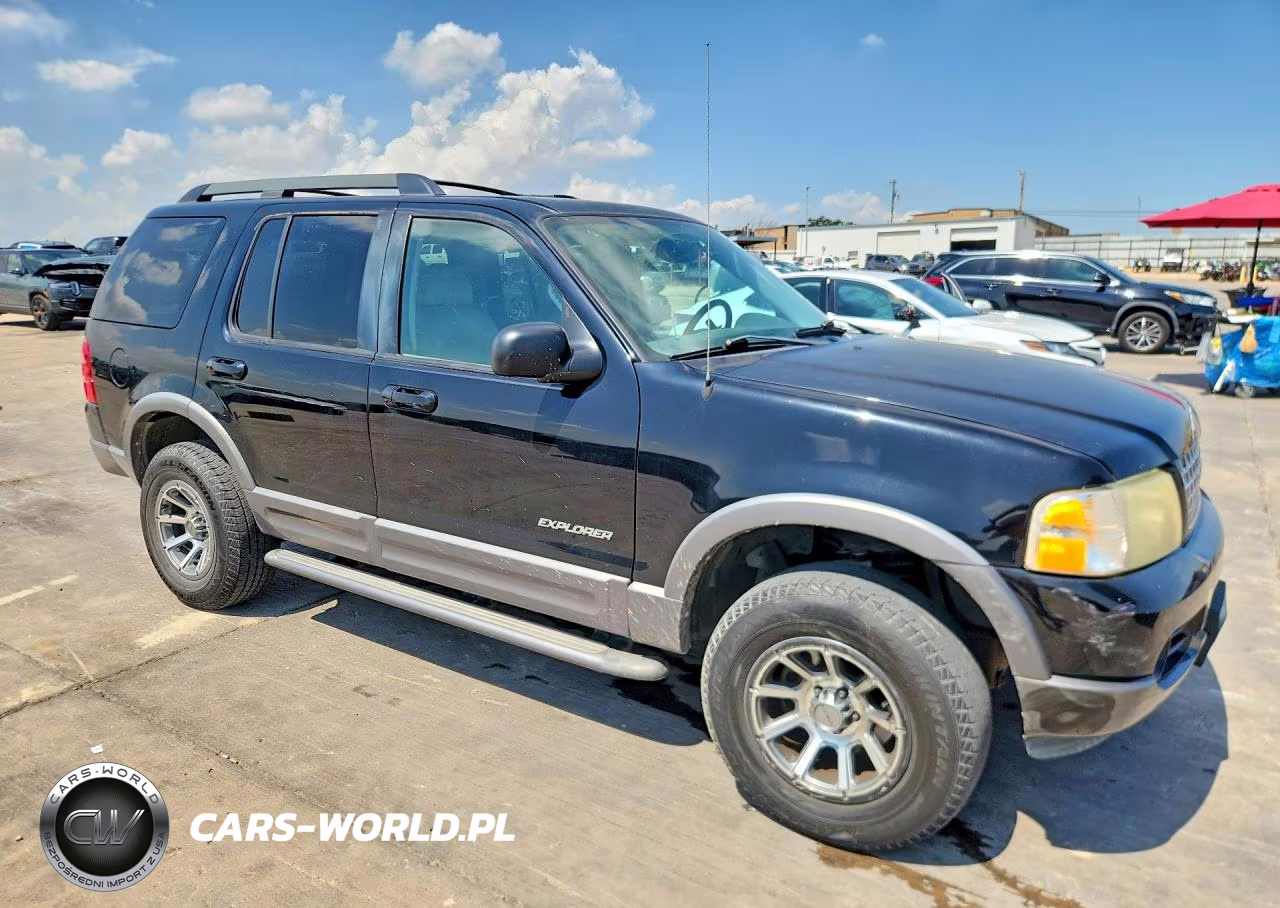 2005 Ford Explorer Xlt VIN:1FMZU63K85UA15773 - 4