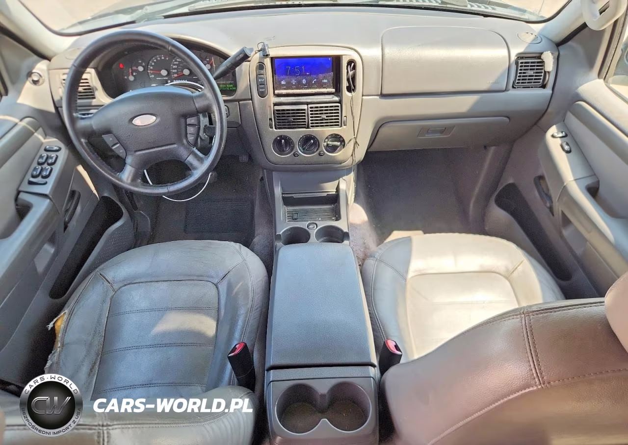 2005 Ford Explorer Xlt VIN:1FMZU63K85UA15773 - 8