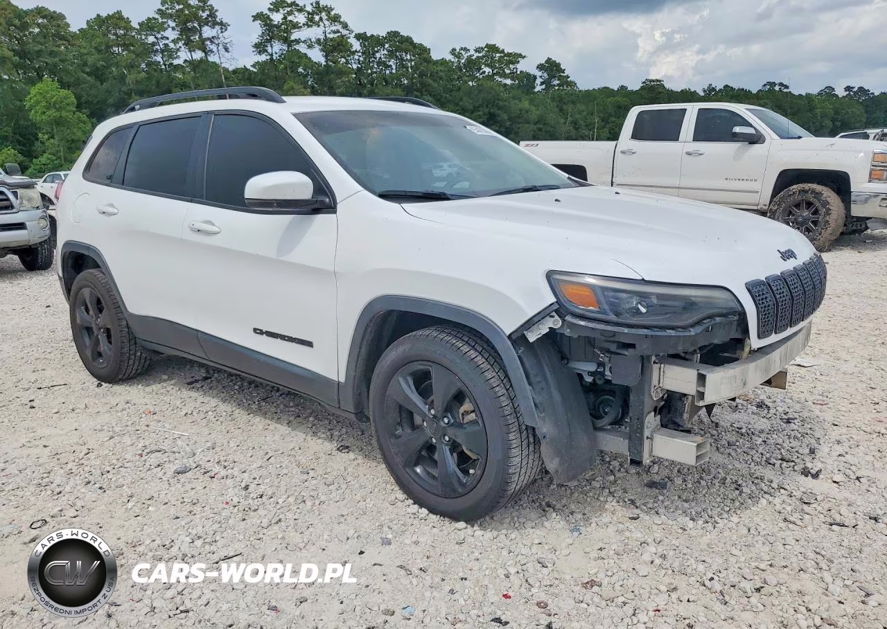 2019 Jeep Cherokee Latitude Plus VIN:1C4PJLLB4KD490352 - 4