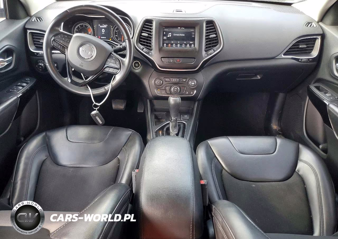 2019 Jeep Cherokee Latitude Plus VIN:1C4PJLLB4KD490352 - 8