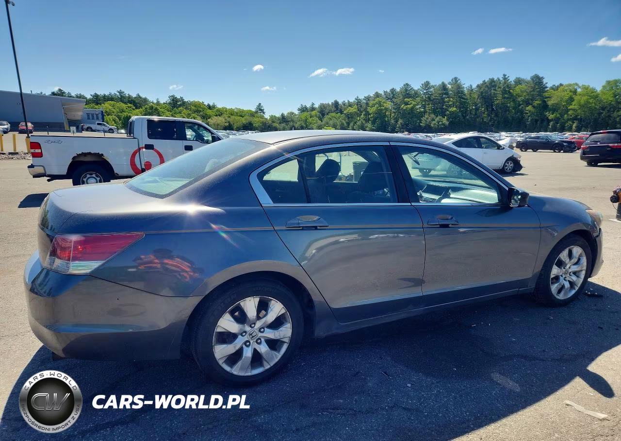 2008 Honda Accord Lx VIN:1HGCP26398A039053 - 3