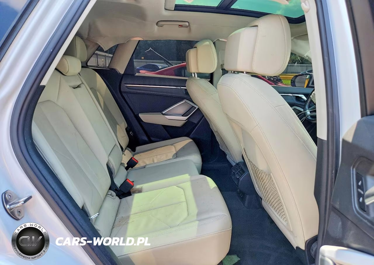 2020 Audi Q3 Premium S Line VIN:WA1DECF31L1102356 - 10