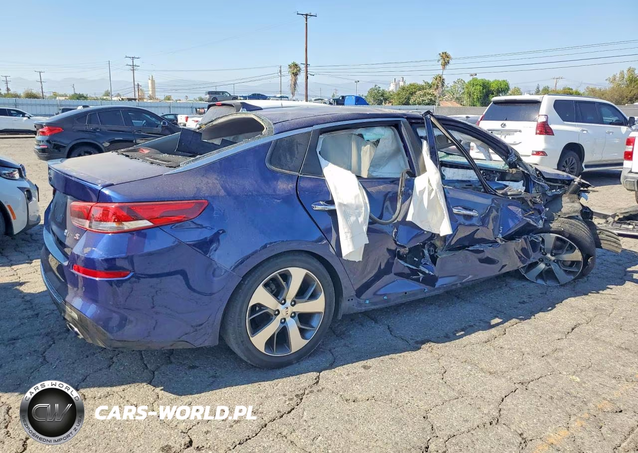 2020 Kia Optima S VIN:5XXGT4L36LG410842 - 3