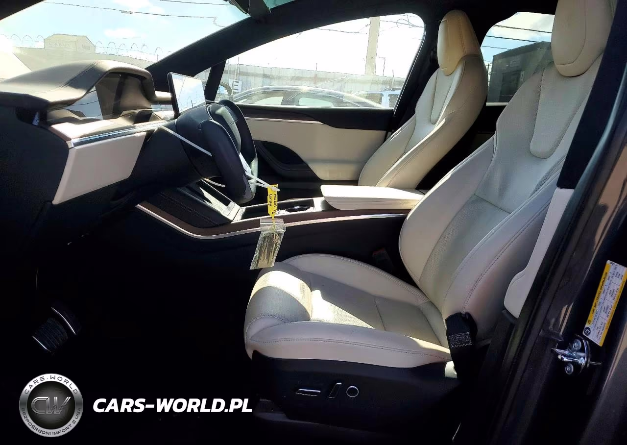 2023 Tesla Model X VIN:7SAXCAE58PF386925 - 7