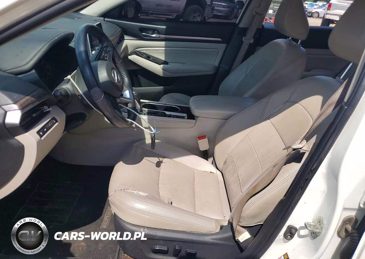 2020 Nissan Altima Platinum VIN:1N4BL4FV9LN303642 - 7