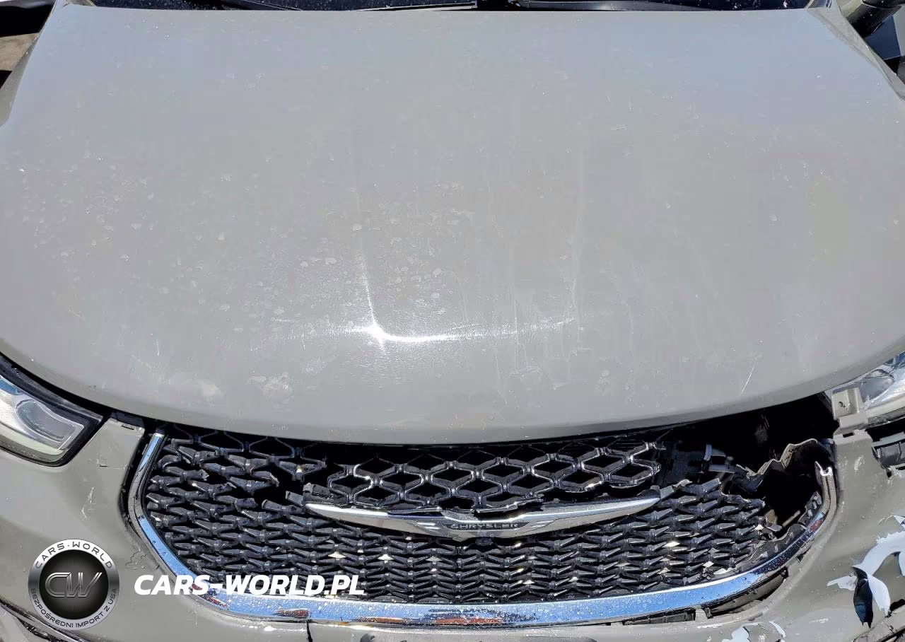 2022 Chrysler Pacifica Touring L VIN:2C4RC1BG5NR218267 - 11