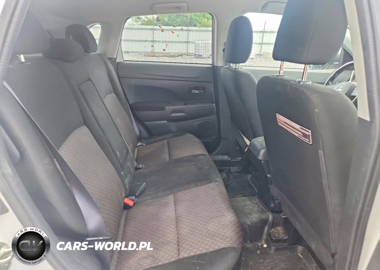 2017 Mitsubishi Outlander Sport Es VIN:JA4AP3AUXHZ032863 - 10
