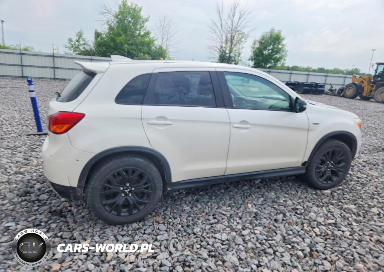 2017 Mitsubishi Outlander Sport Es VIN:JA4AP3AUXHZ032863 - 3