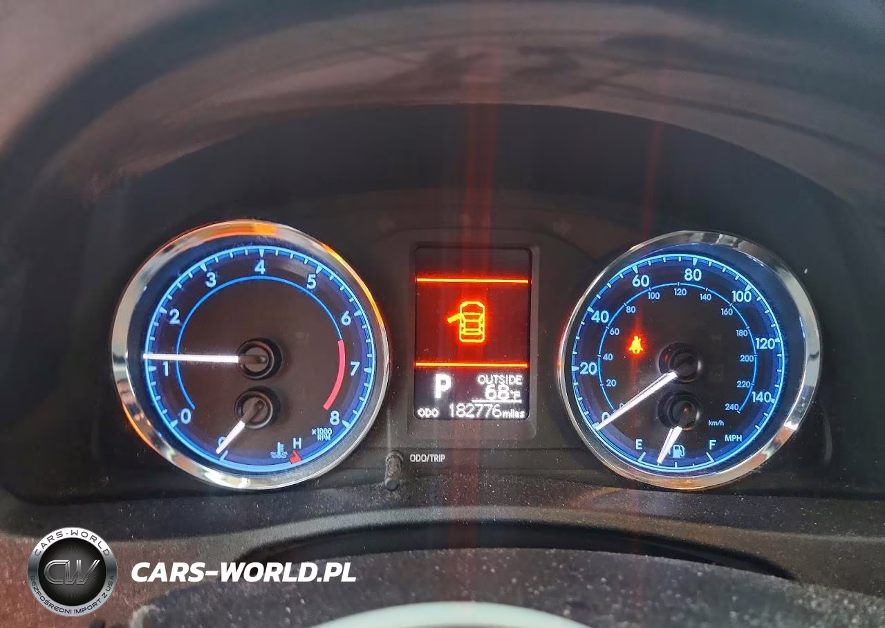 2018 Toyota Corolla Le VIN:2T1BURHE4JC971964 - 9