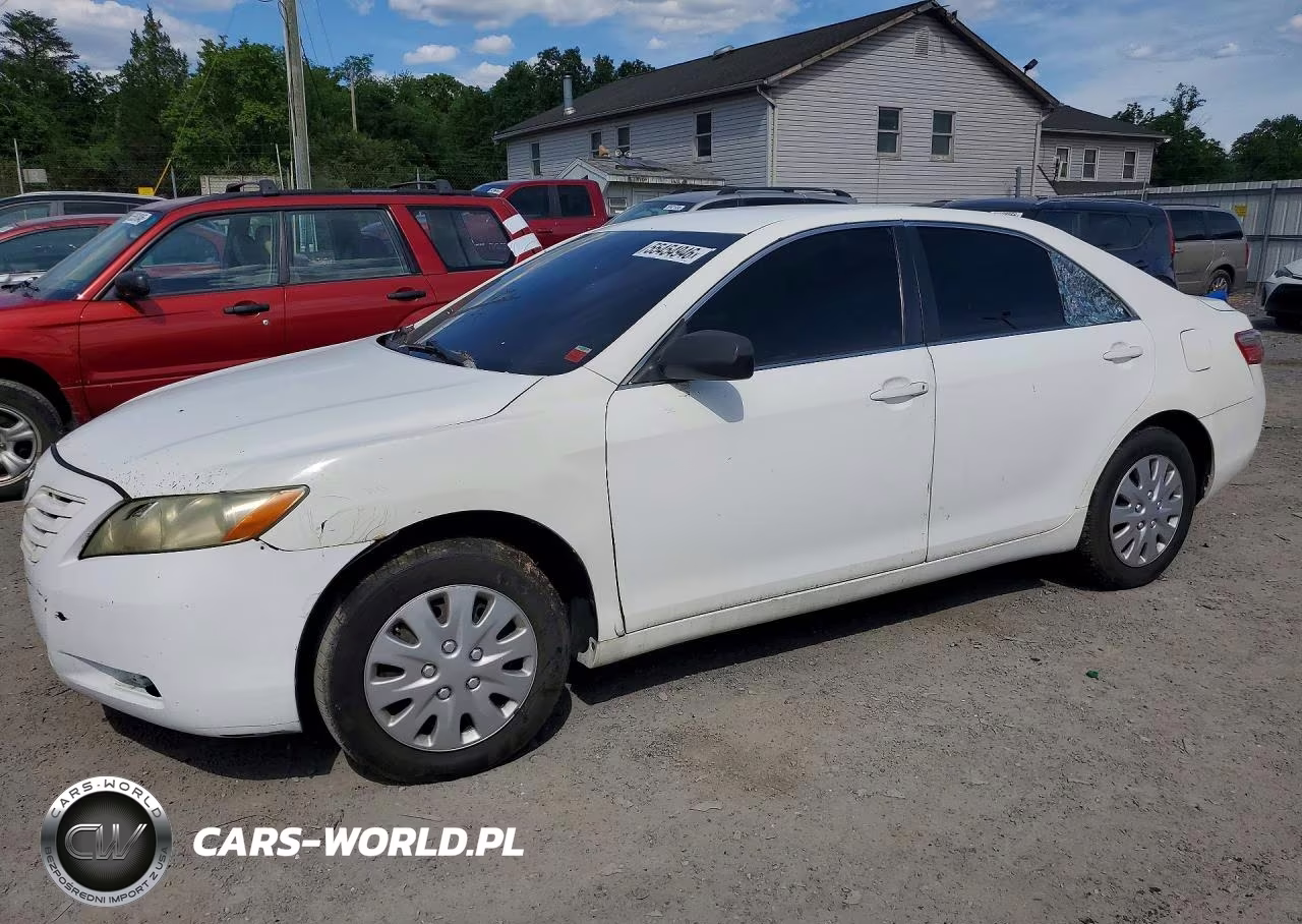 TOYOTA CAMRY BASE – zdjęcie 1 z 12