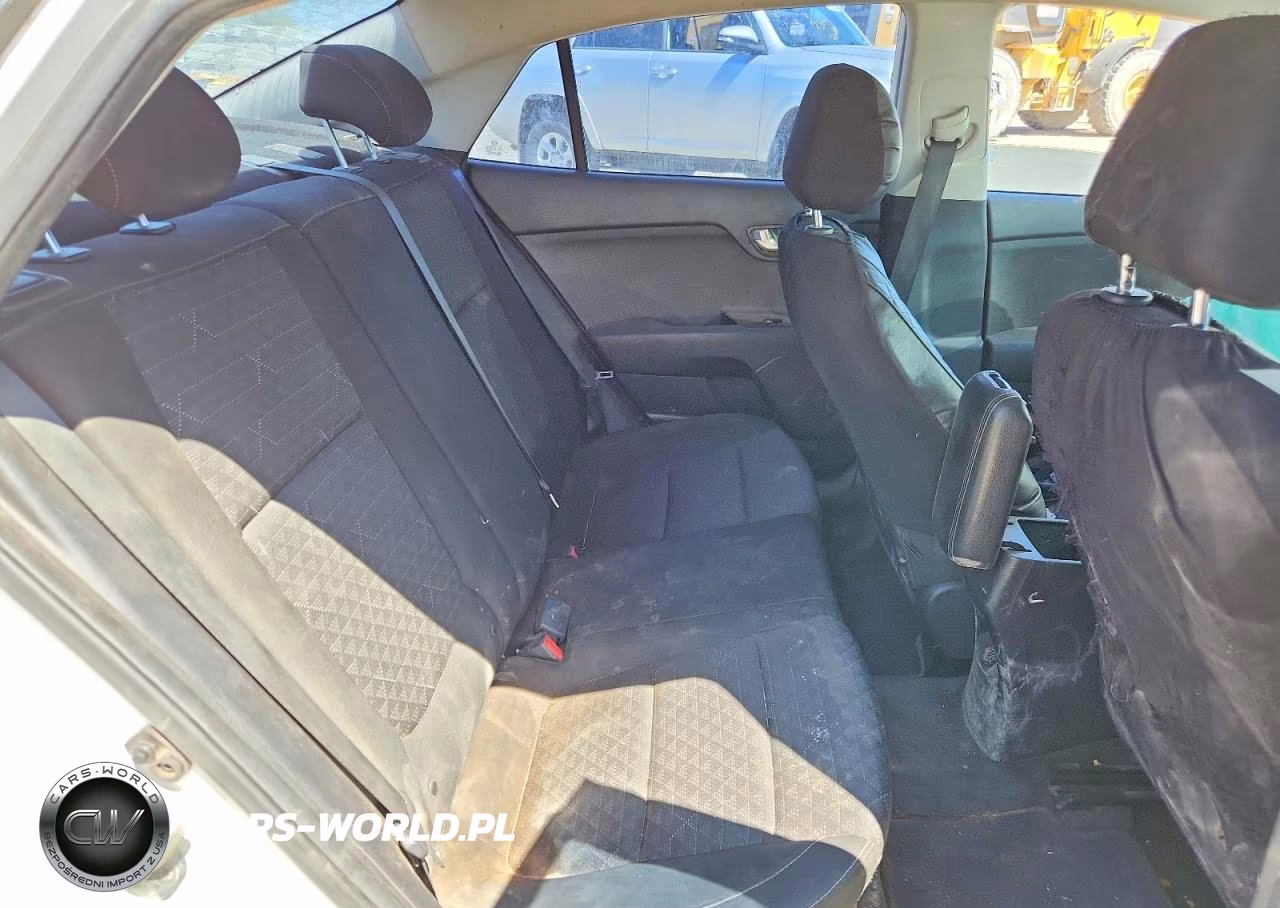 2019 Kia Rio VIN:3KPA24ABXKE233769 - 10
