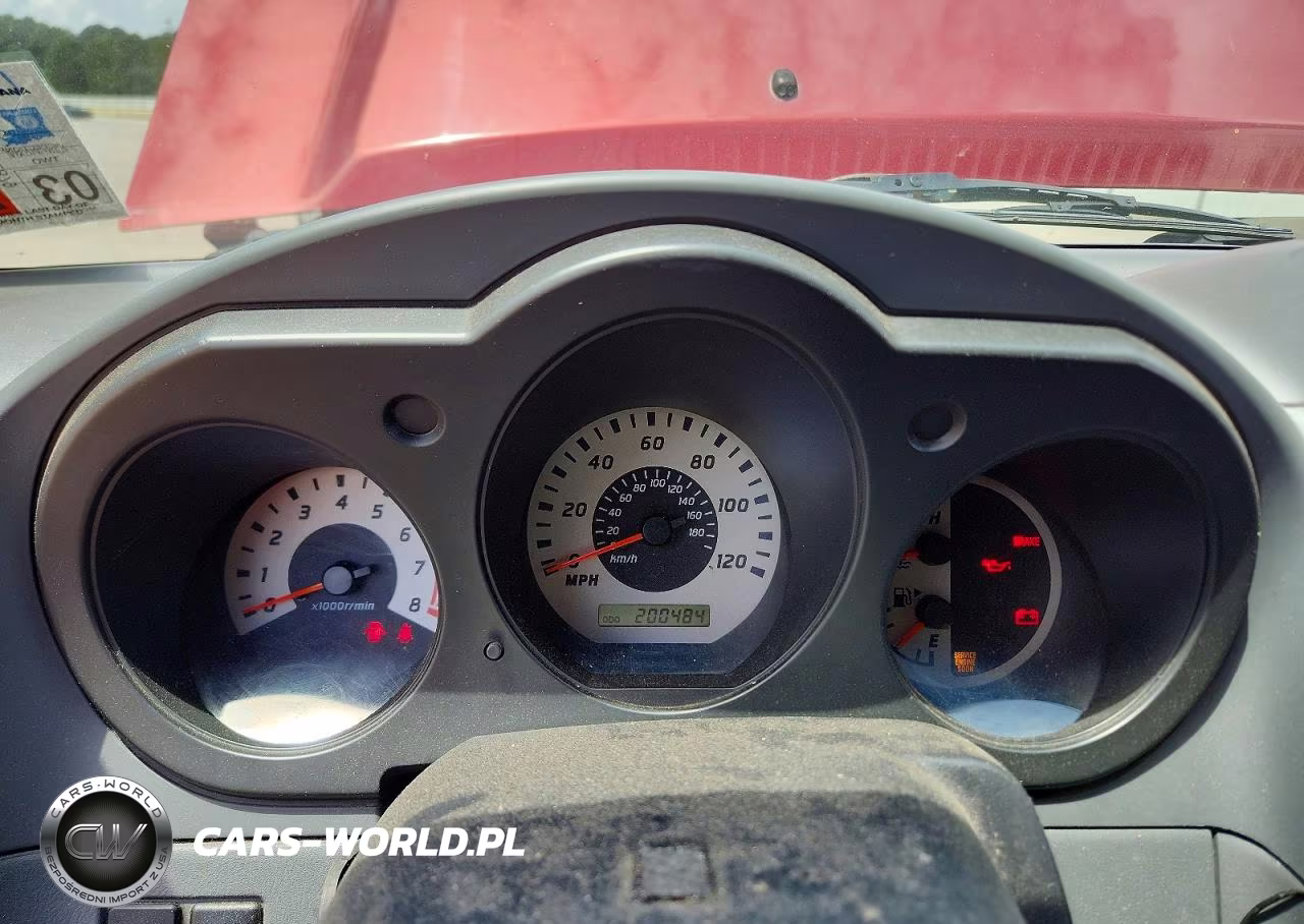 2004 Nissan Xterra Xe VIN:5N1ED28T94C661742 - 9