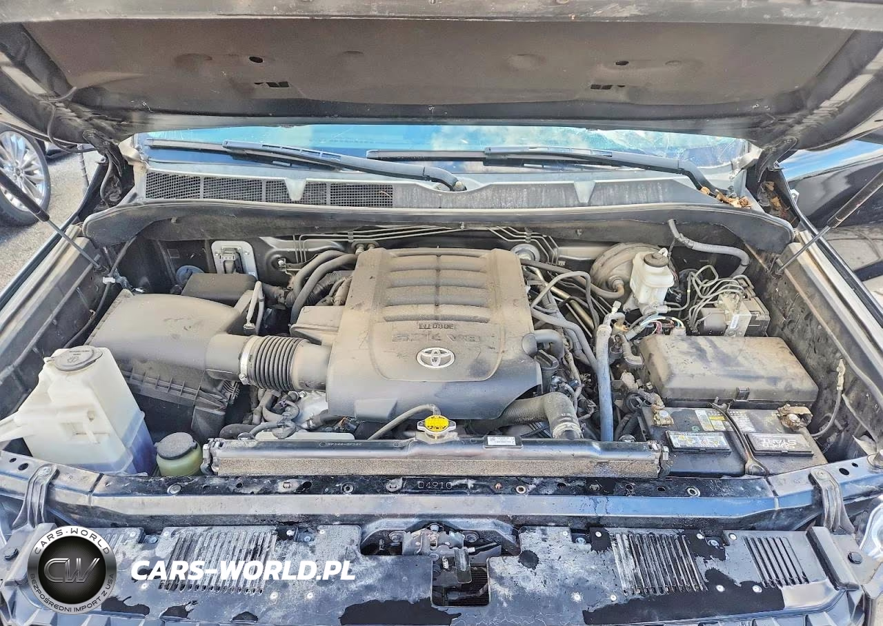2017 Toyota Tundra VIN:5TFAW5F1XHX611267 - 11