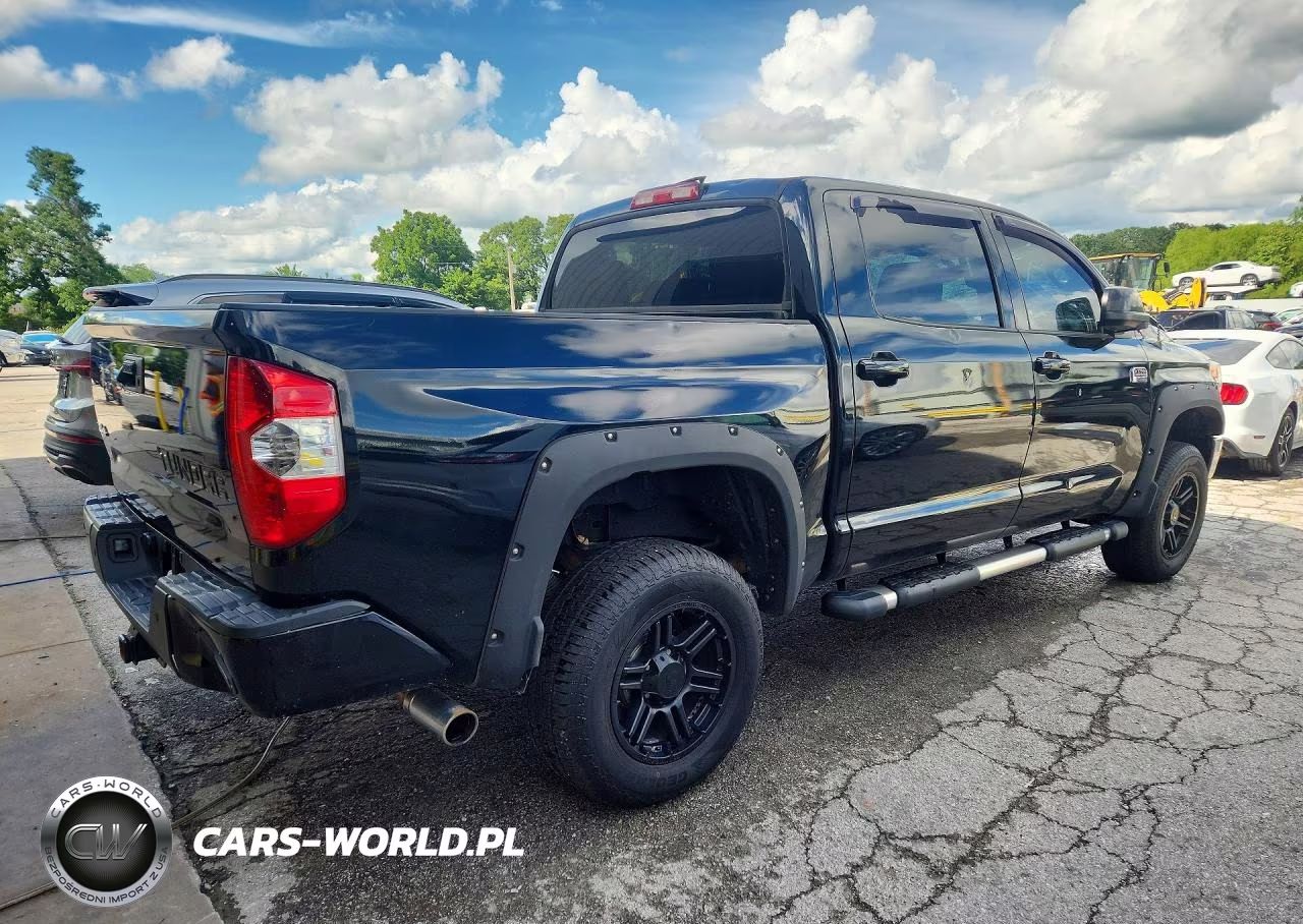 2017 Toyota Tundra VIN:5TFAW5F1XHX611267 - 3