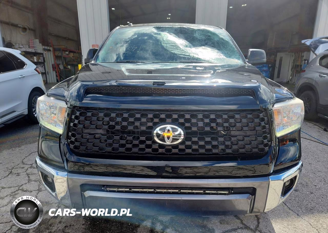 2017 Toyota Tundra VIN:5TFAW5F1XHX611267 - 5