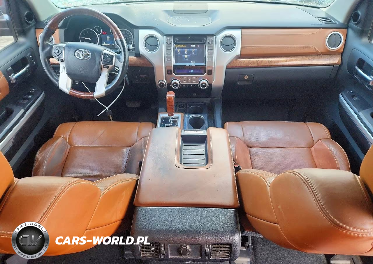2017 Toyota Tundra VIN:5TFAW5F1XHX611267 - 8