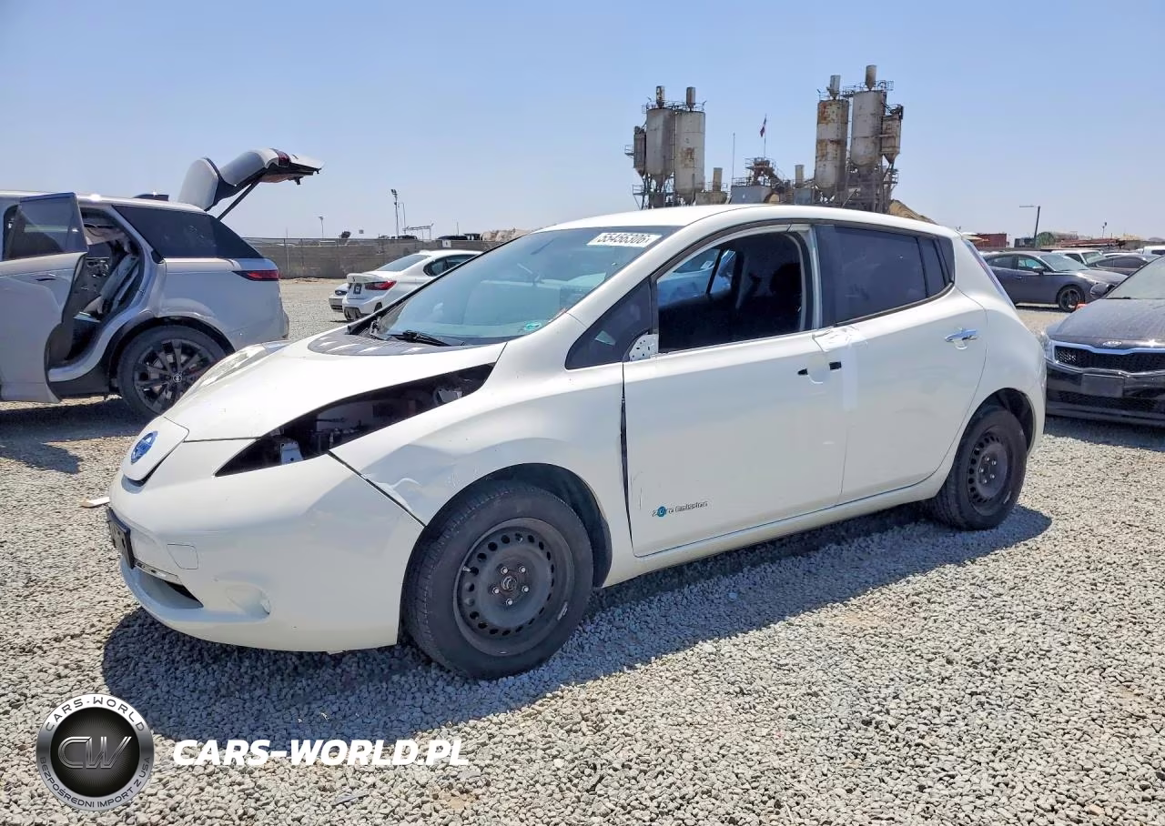 2015 Nissan Leaf S