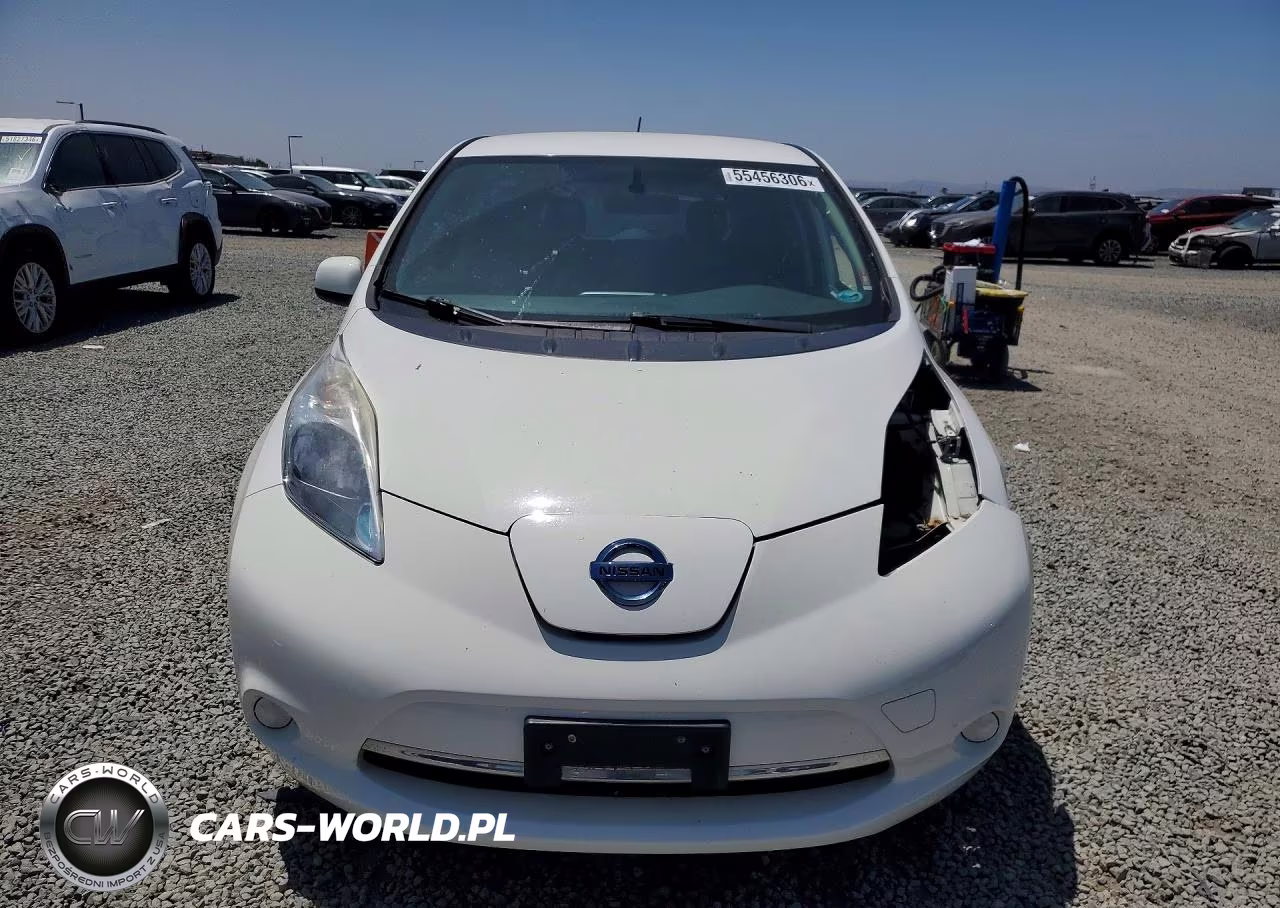 2015 Nissan Leaf S VIN:1N4AZ0CP2FC329475 - 5