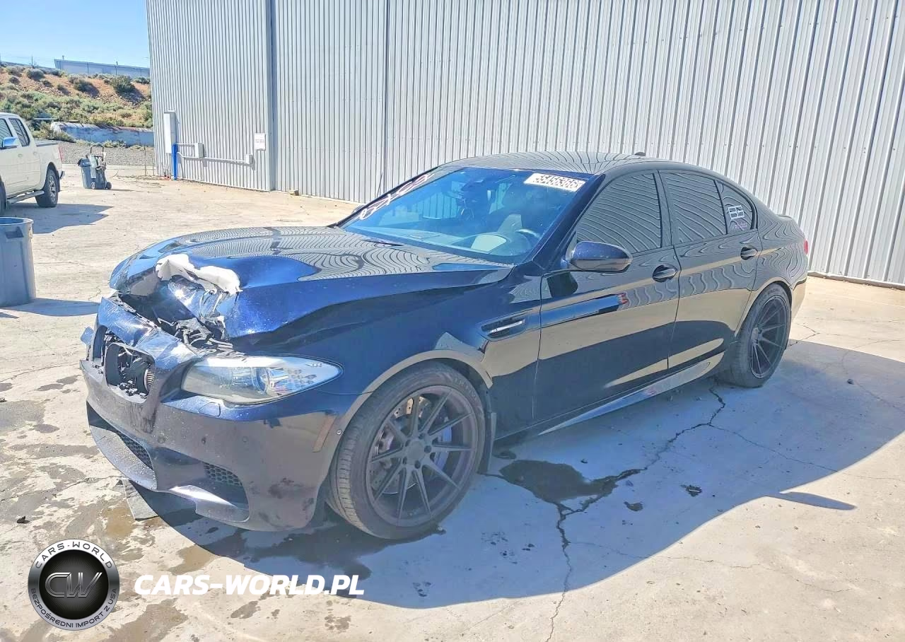 2013 BMW M5