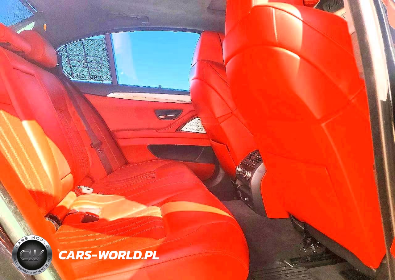2013 BMW M5 VIN:WBSFV9C50DC773992 - 10