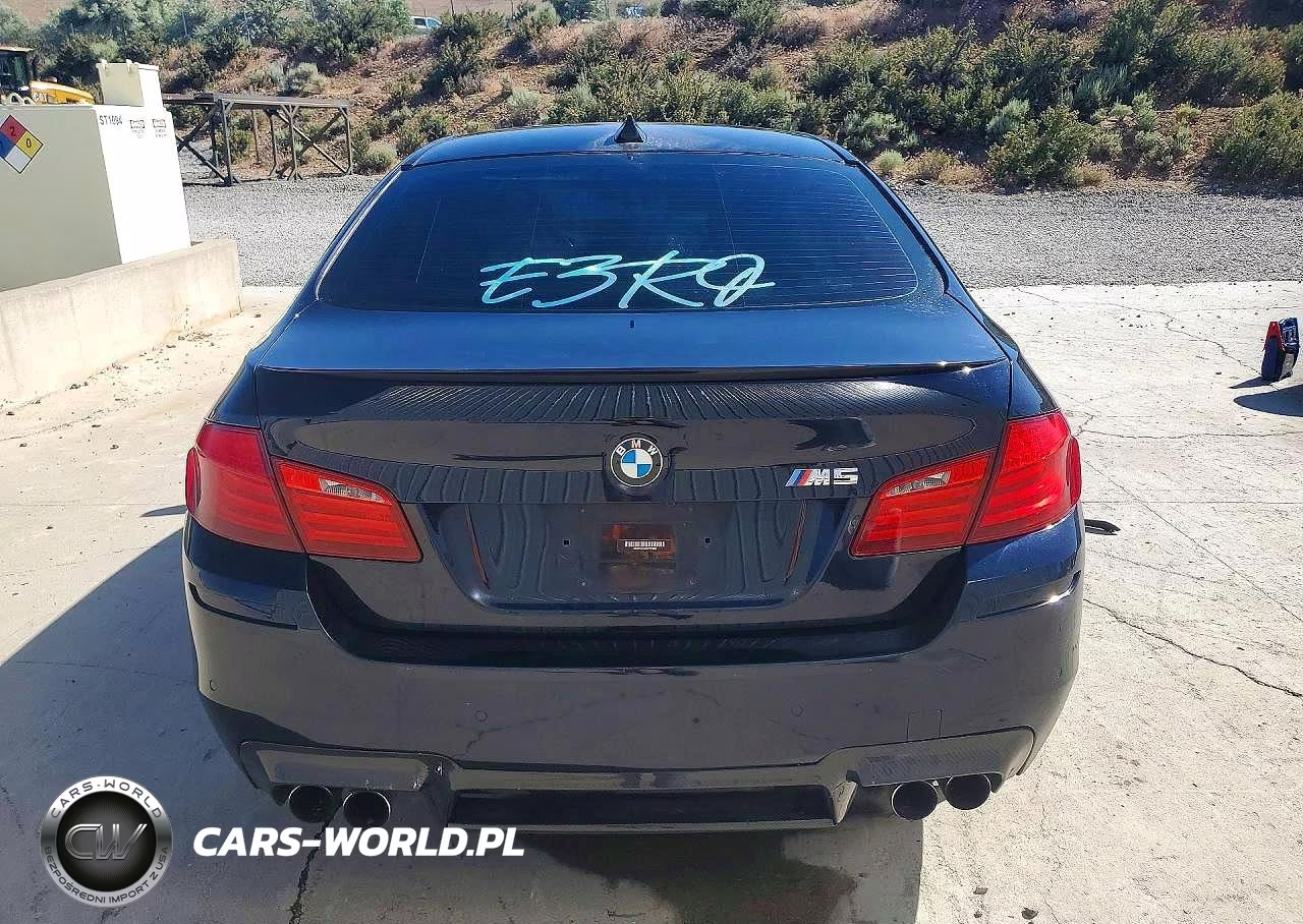 2013 BMW M5 VIN:WBSFV9C50DC773992 - 6