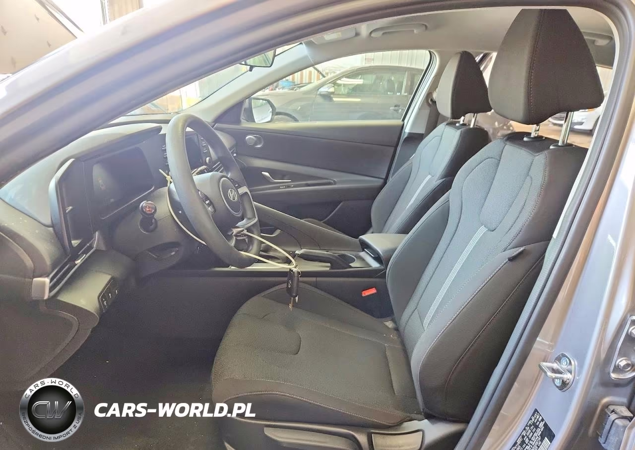 2025 Hyundai Elantra Se VIN:KMHLL4DGXSU087187 - 7