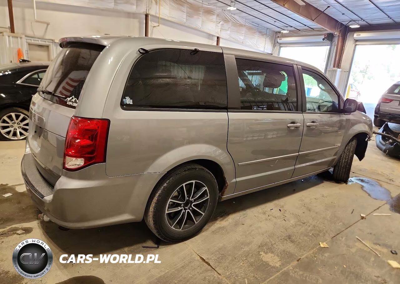 2015 Dodge Grand Caravan Se VIN:2C4RDGBG5FR586417 - 3