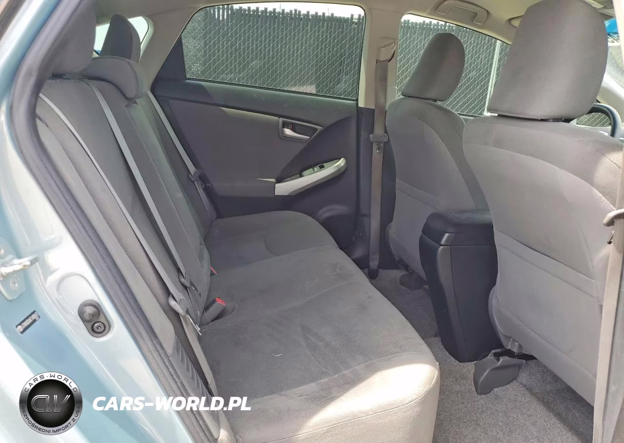 2012 Toyota Prius Two VIN:JTDKN3DUXC1482631 - 10