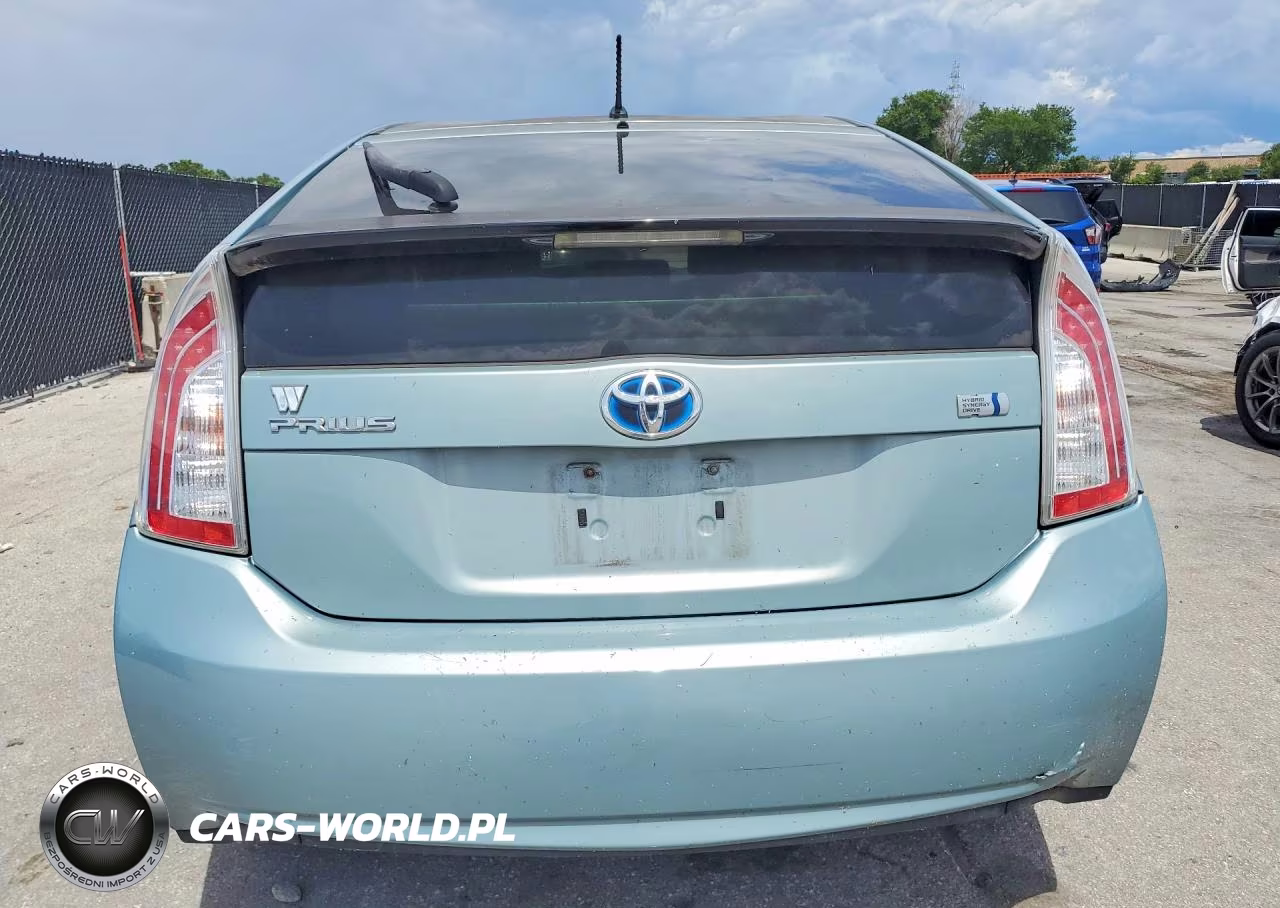 2012 Toyota Prius Two VIN:JTDKN3DUXC1482631 - 6