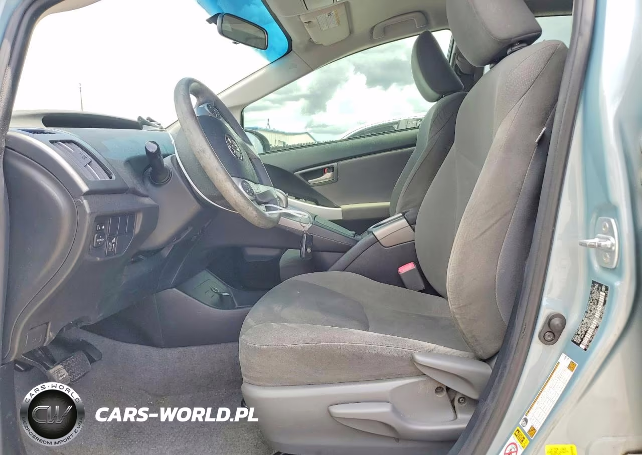 2012 Toyota Prius Two VIN:JTDKN3DUXC1482631 - 7