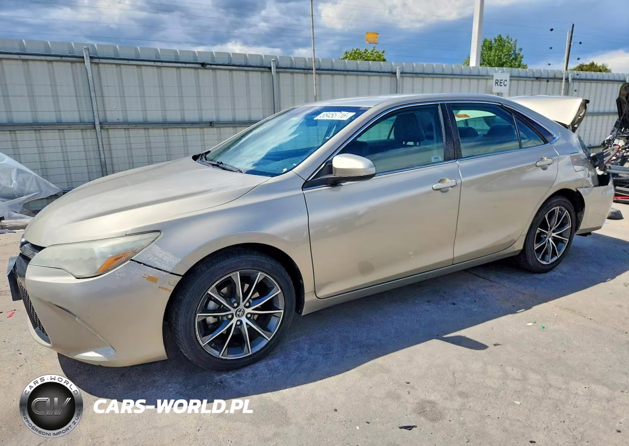 2015 Toyota Camry Xse – zdjęcie 1 z 12