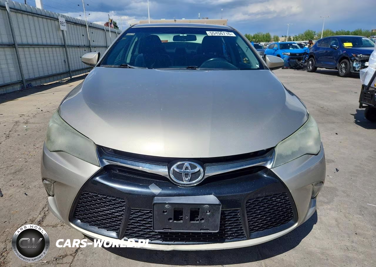 2015 Toyota Camry Xse VIN:4T1BF1FK4FU068546 - 5