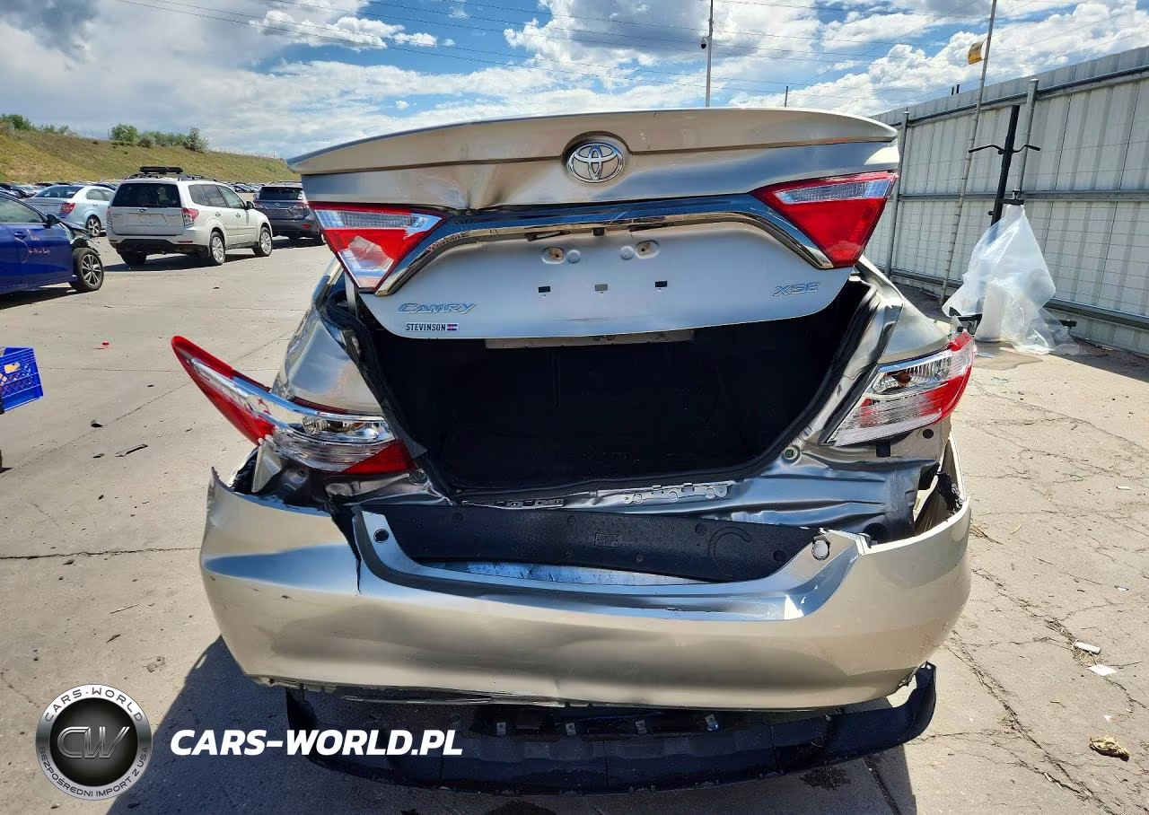 2015 Toyota Camry Xse VIN:4T1BF1FK4FU068546 - 6