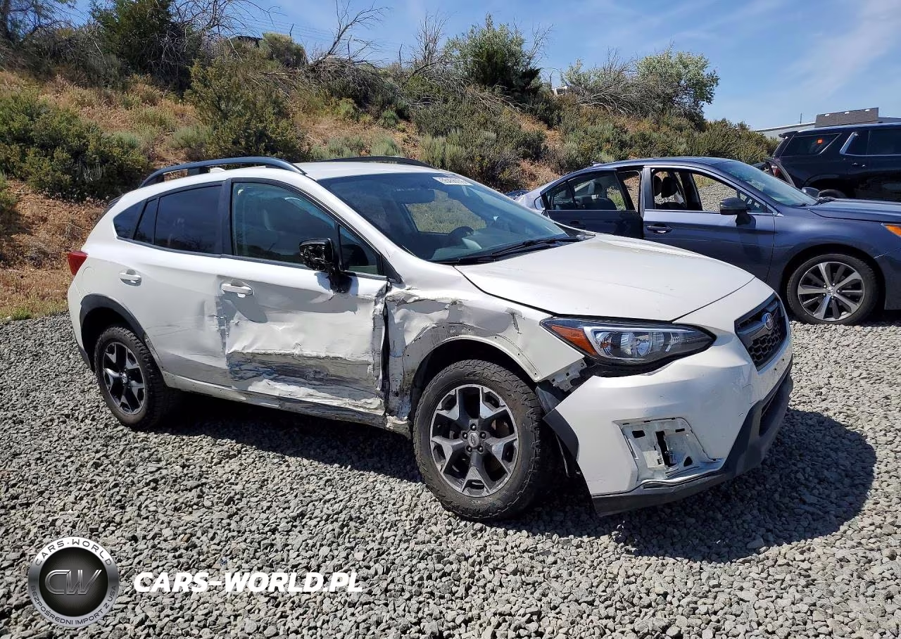 2018 Subaru Crosstrek Premium VIN:JF2GTABC3JH240280 - 4