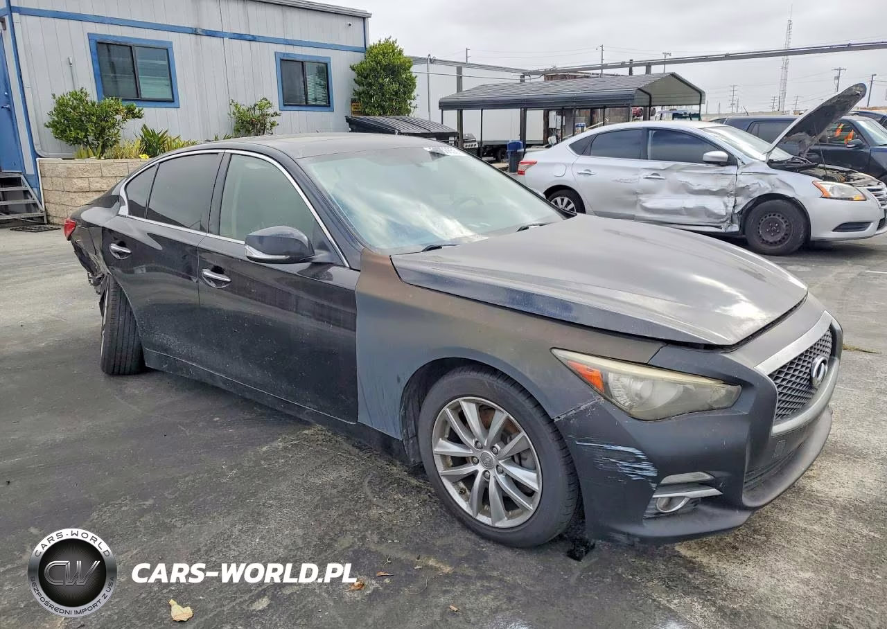2015 Infiniti Q50 Premium VIN:JN1BV7AP5FM344457 - 4