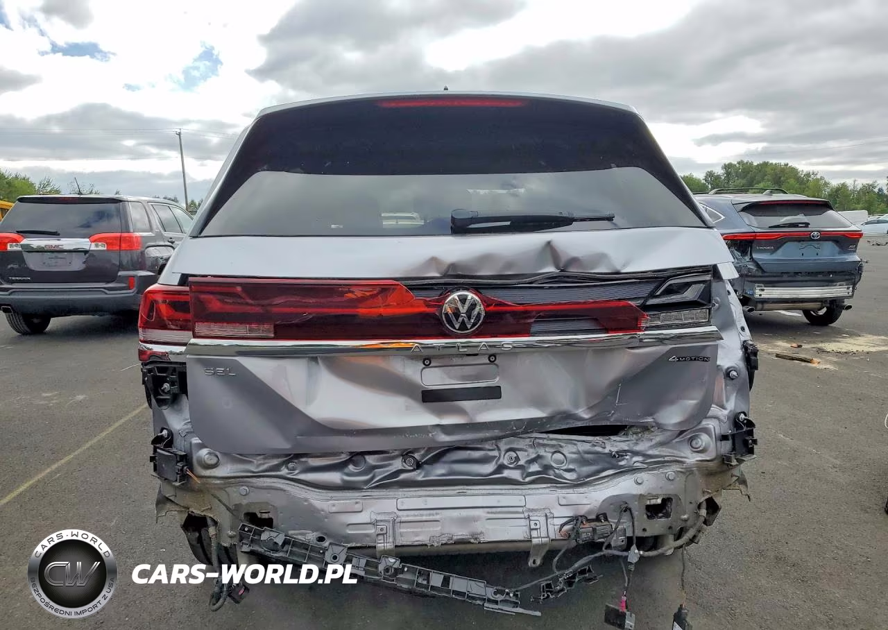 2024 Volkswagen Atlas Sel Premium R-Line VIN:1V2FR2CA8RC582570 - 6