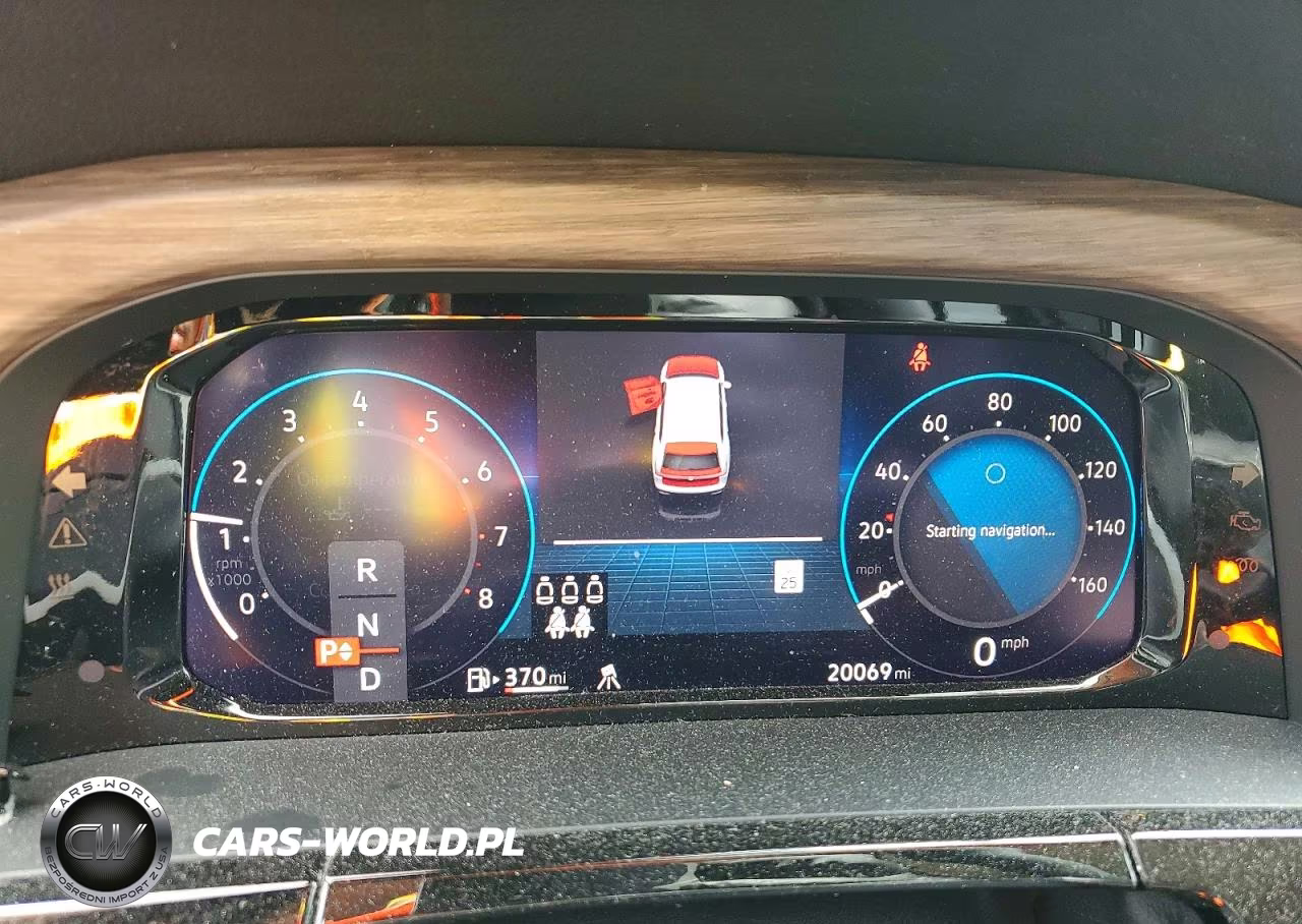 2024 Volkswagen Atlas Sel Premium R-Line VIN:1V2FR2CA8RC582570 - 9