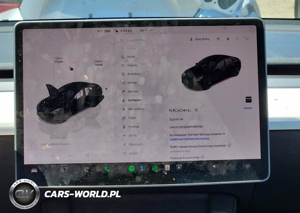 2023 Tesla Model 3 VIN:5YJ3E1EAXPF581783 - 9