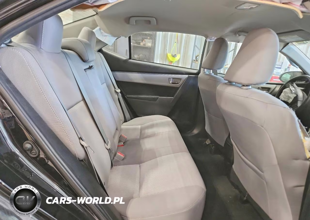 2015 Toyota Corolla Le VIN:5YFBURHE8FP247251 - 10