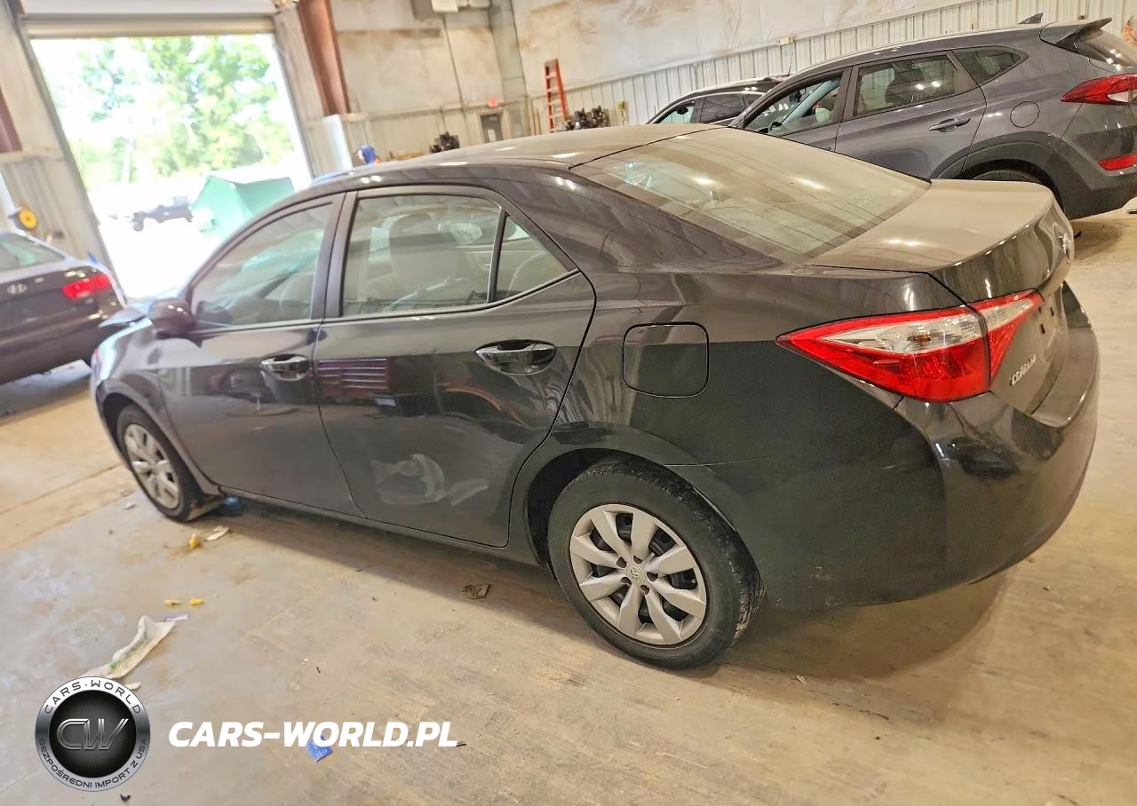 2015 Toyota Corolla Le VIN:5YFBURHE8FP247251 - 2