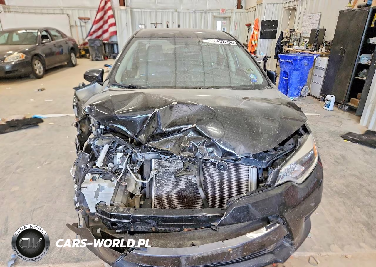 2015 Toyota Corolla Le VIN:5YFBURHE8FP247251 - 5