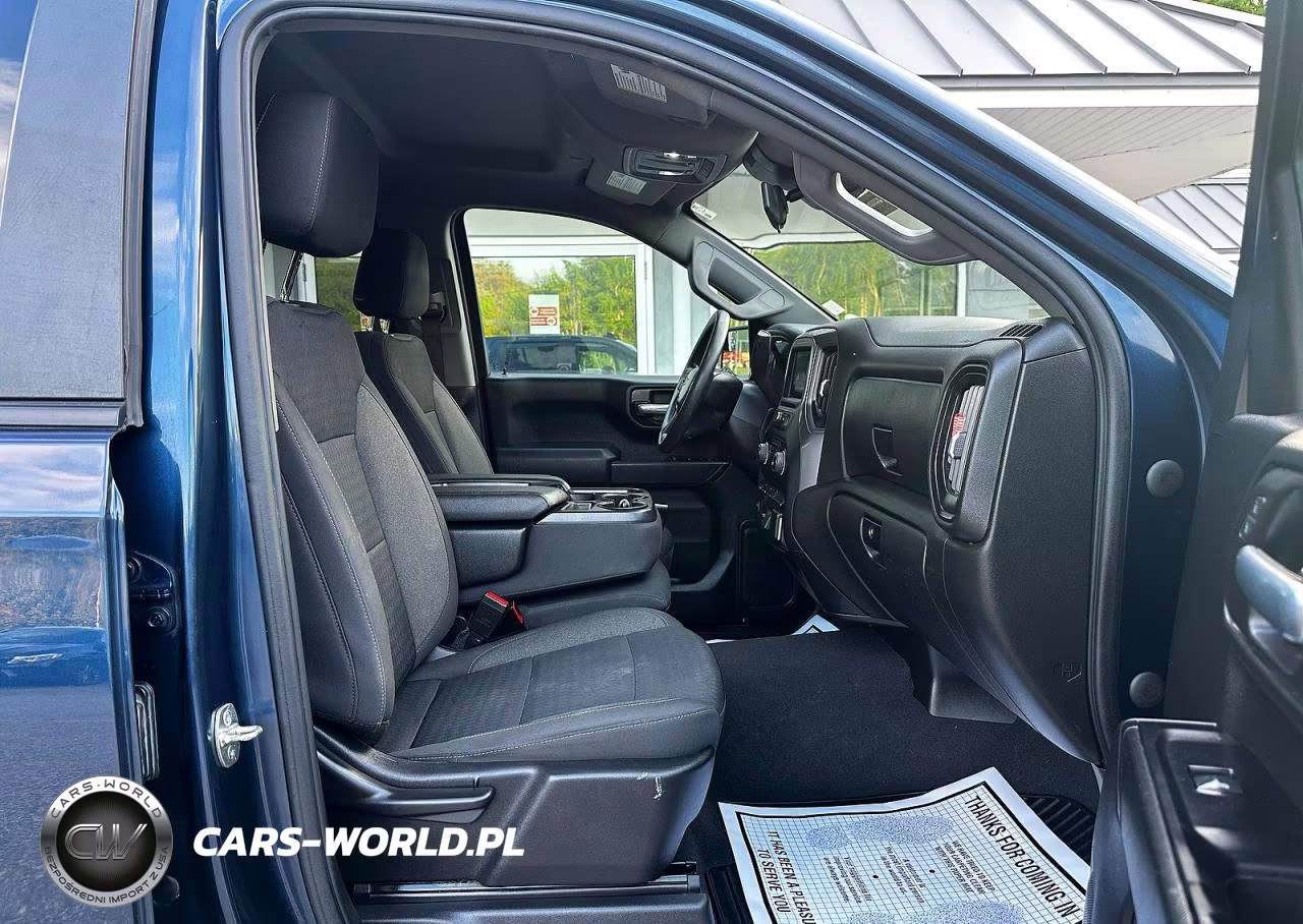 2022 Chevrolet Silverado K1500 Custom VIN:1GCPDBEK7NZ549593 - 5