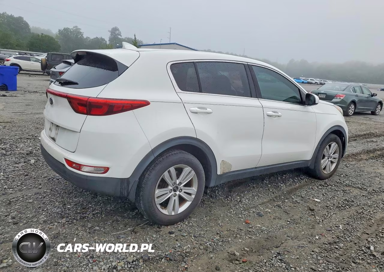 2018 Kia Sportage Lx VIN:KNDPM3AC0J7489795 - 3