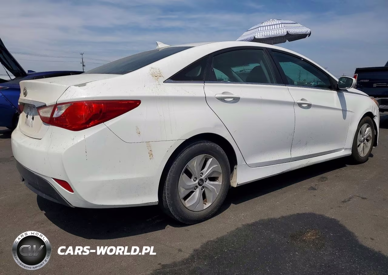 2014 Hyundai Sonata Gls VIN:5NPEB4AC3EH823273 - 3