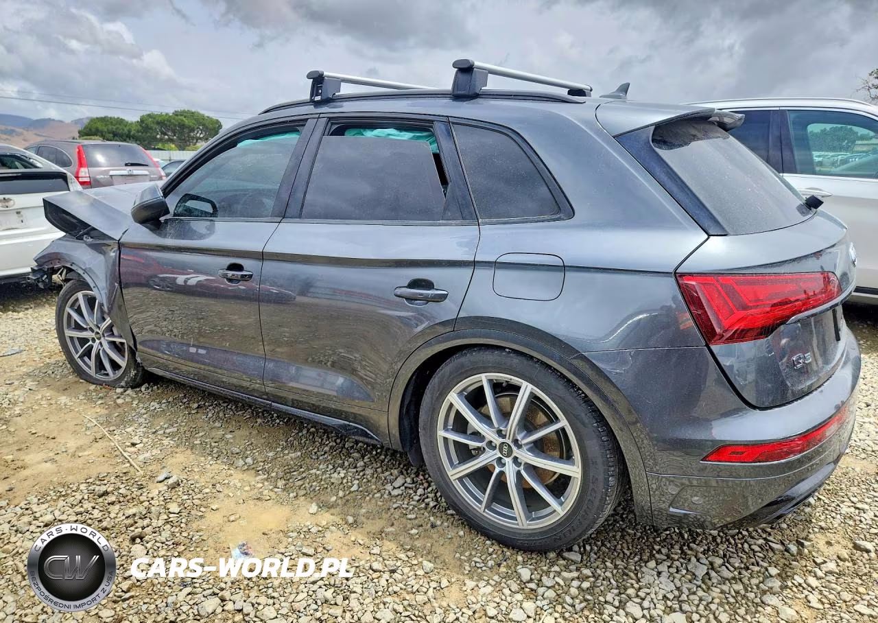 2022 Audi Q5 E Premium Plus 55 VIN:WA1E2AFY6N2018219 - 2