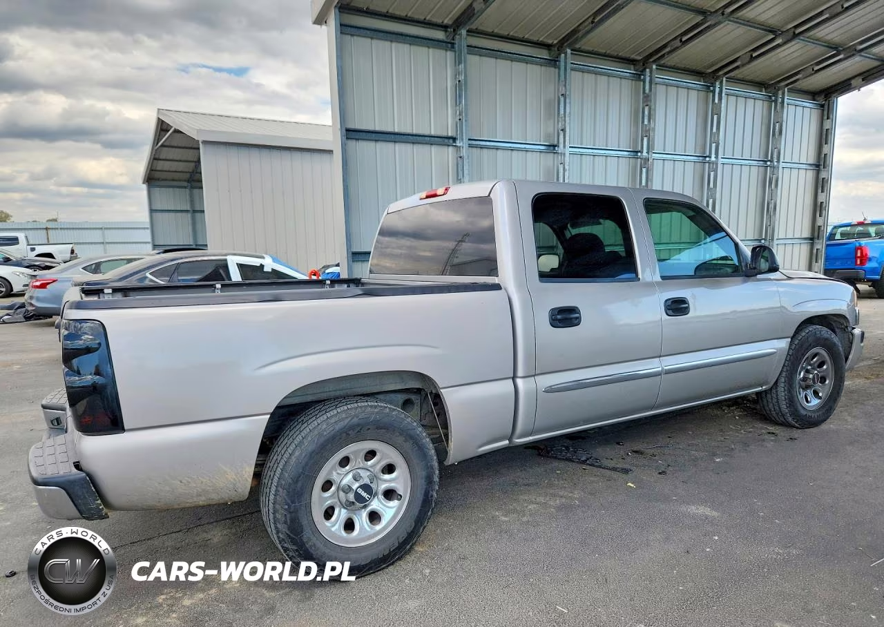 2005 GMC New Sierra C1500 VIN:2GTEC13T851154766 - 3