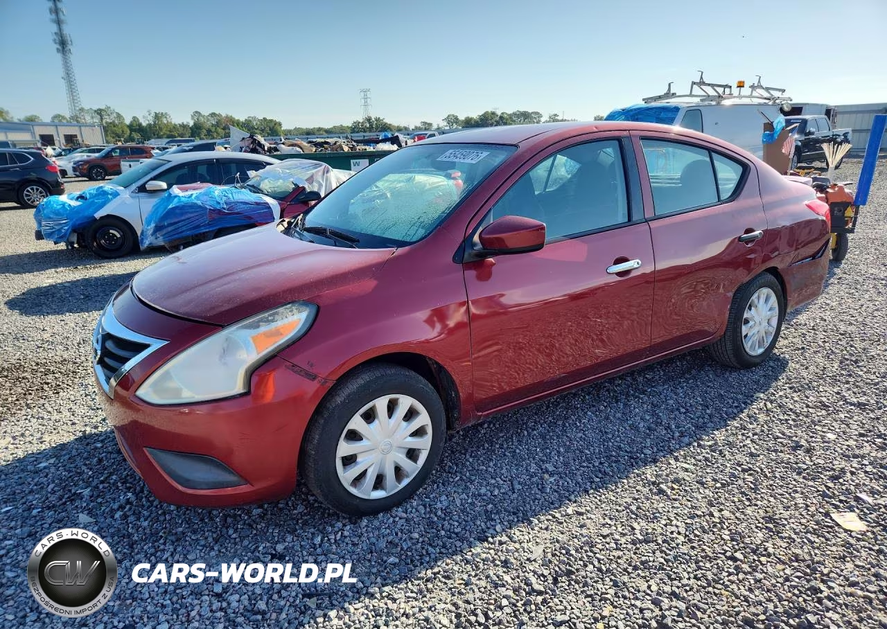 2016 Nissan Versa 1.6 S Plus – zdjęcie 1 z 12