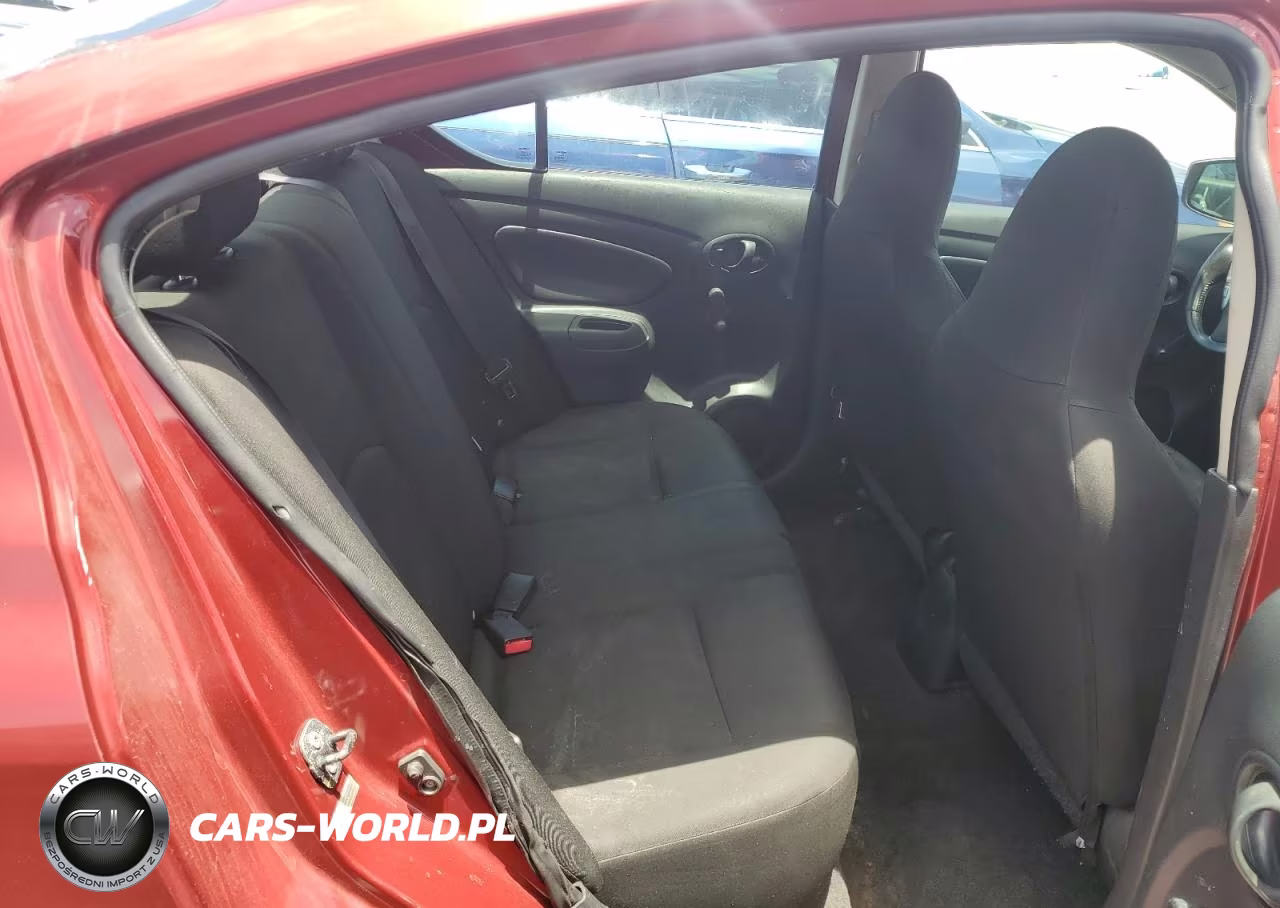 2016 Nissan Versa 1.6 S Plus VIN:3N1CN7AP7GL841803 - 10